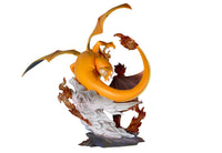 Figura Entrenador Red y Charizard — Diorama Pokémon