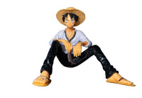 Figura Luffy relajado One Piece — vista 2